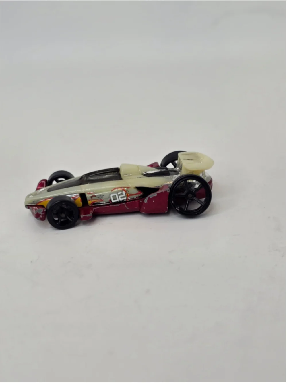 Hot Wheels Lot of 8 Diecast Cars 1:64 Sports Race Exotic Vehicles Assorted